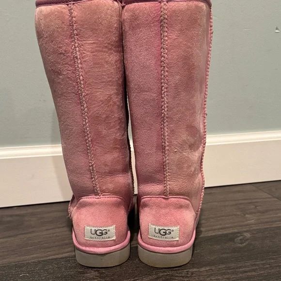 UGG Pink Suede Boots - Picture 4 of 8